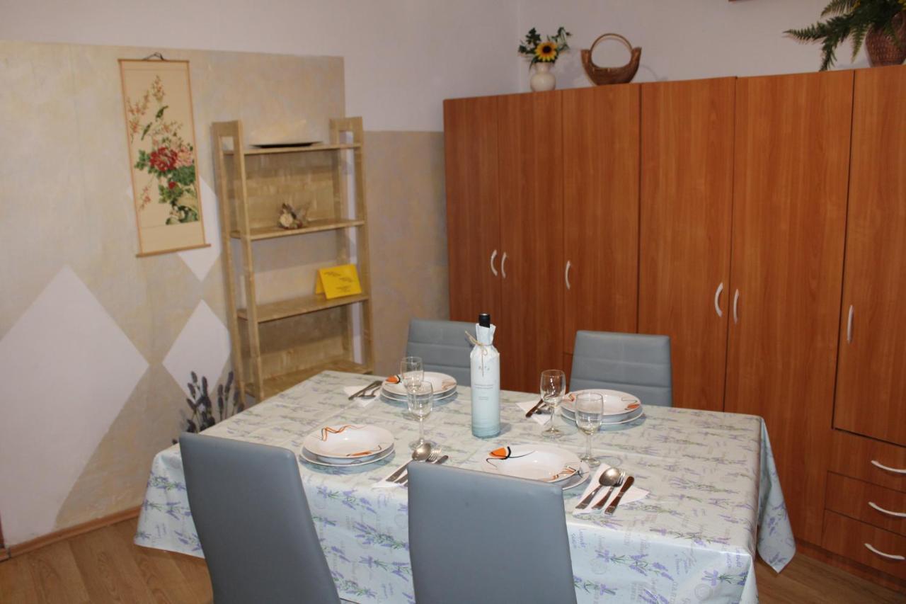 Apartment Retro III Koper Ngoại thất bức ảnh